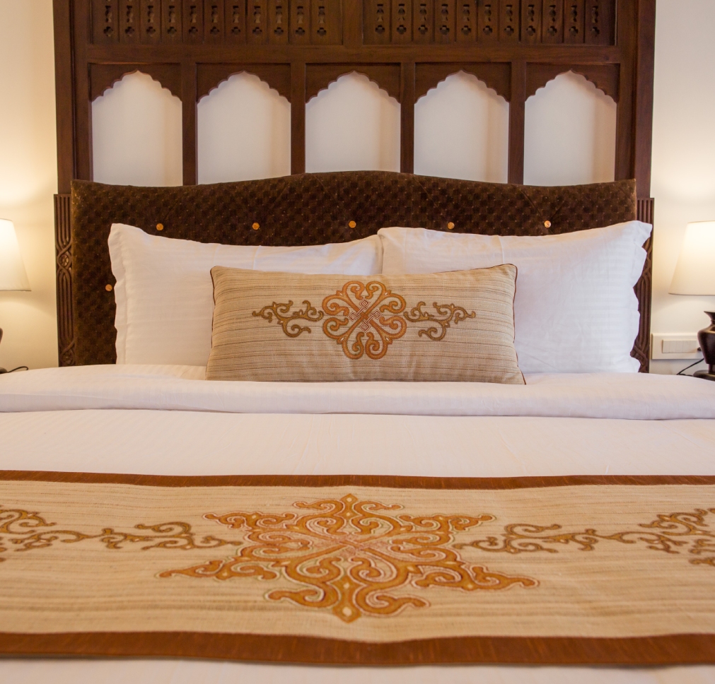 deluxe-room-king-room-1